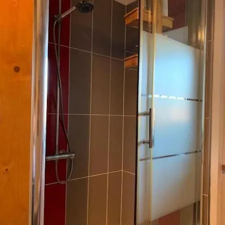 Petite Chambre, Grand Confort Comme A La Maison